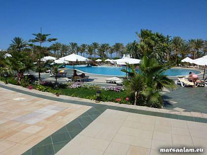 Brayka Bay hotel